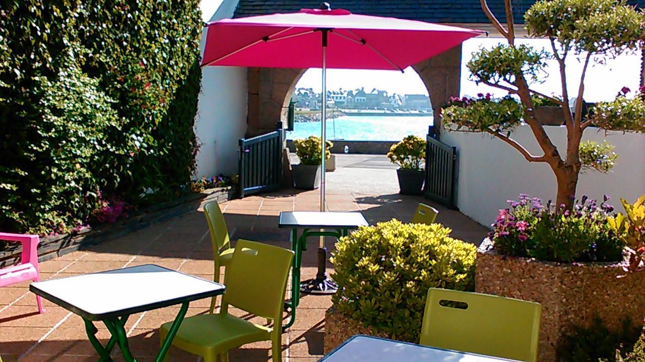 Logis Hotel Bellevue Roscoff Dış mekan fotoğraf